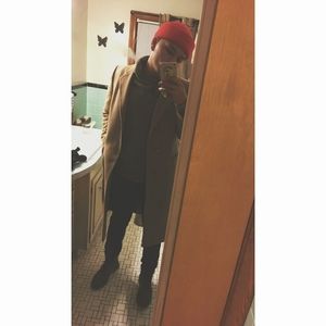 Meet your Posher, Eufemio